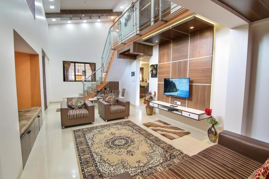 Titan Villa Panchgani Buitenkant foto
